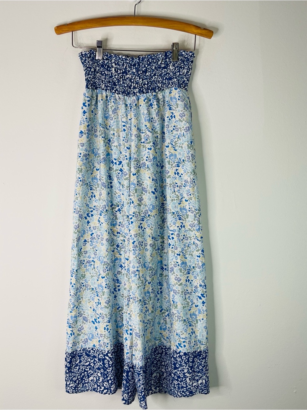 Sienna Sky blue white floral wide leg coastal cottagecore cropped pants Small